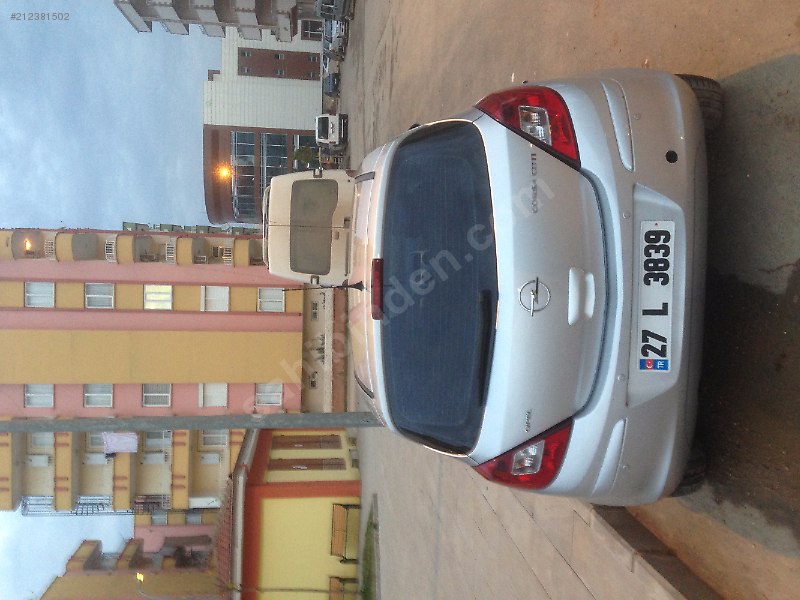 Orjinal kazasız,boyasız Otomatik Corsa