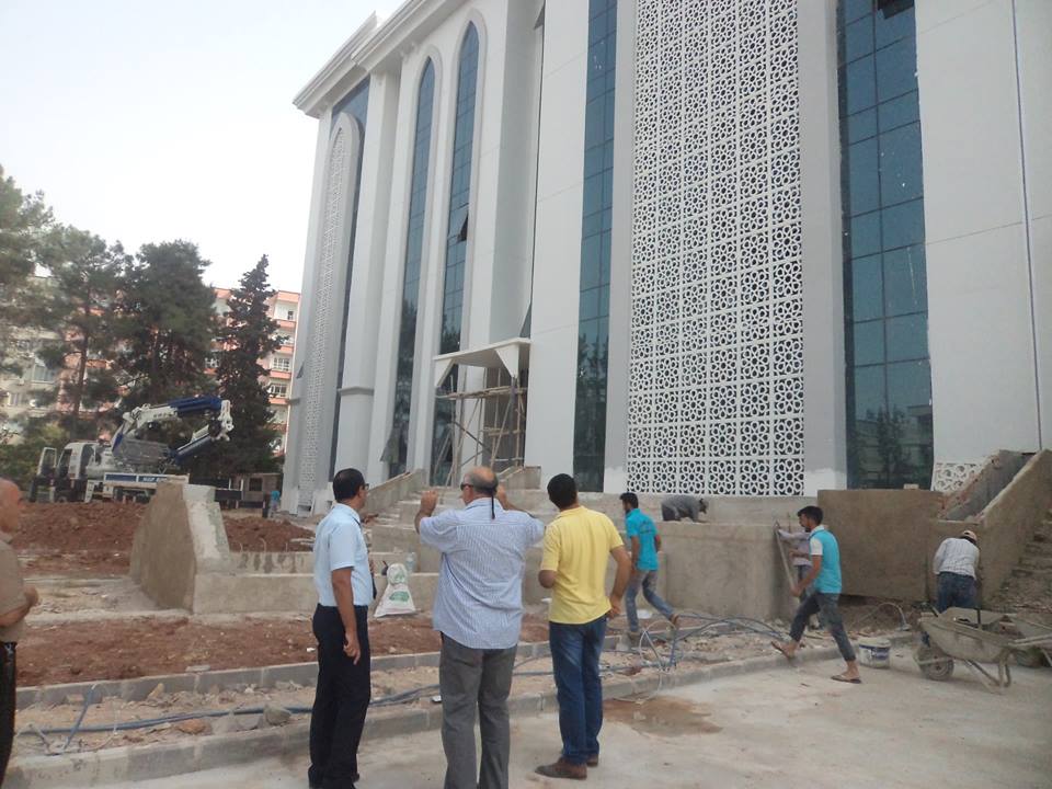 Nizip Kaymakamı Harun SARIFAKIOĞULLARI, Hükümet Konağı inşaat çalışmalarını yerinde i