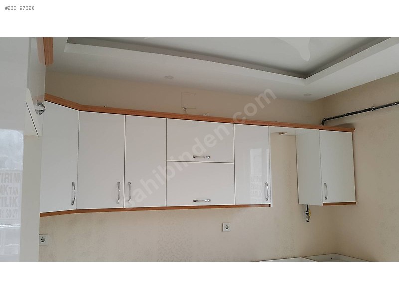 Altinbaş ortaokulu karşisi iskanli 3+1 acil satilik