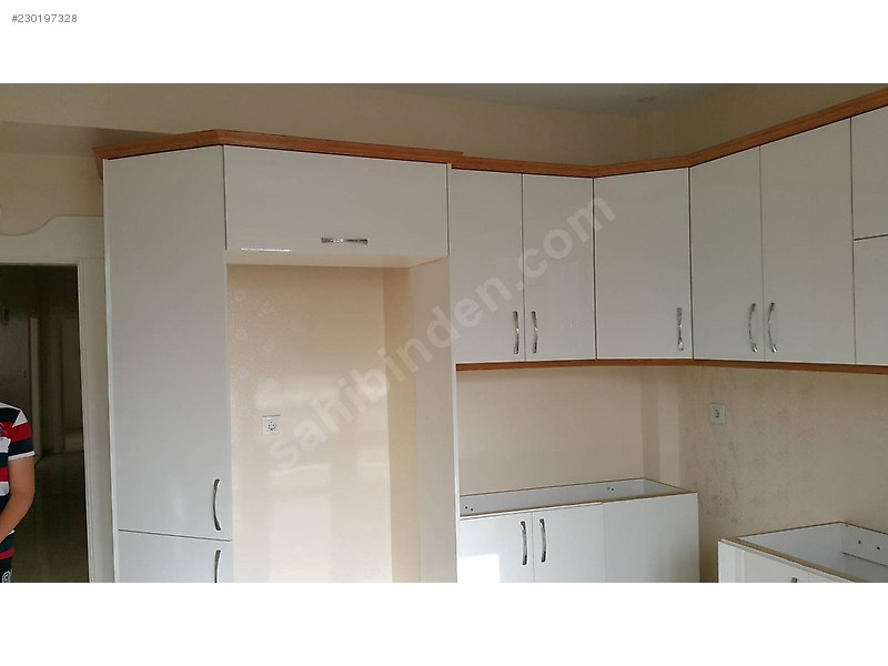 Altinbaş ortaokulu karşisi iskanli 3+1 acil satilik