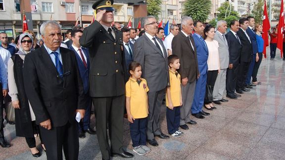 Ilköğretim haftasi törenlerle kutlandi
