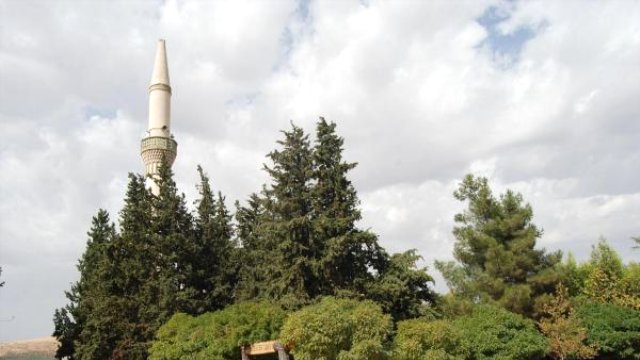 Nizip'te Minareye Yıldırım Düştü