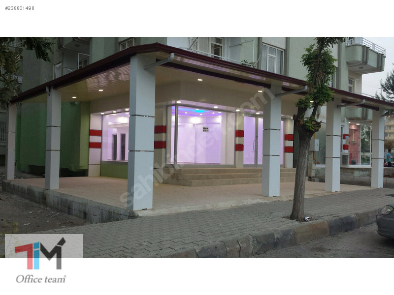 NİZİPTE KİRALIK İŞ YERİ 140 m ²