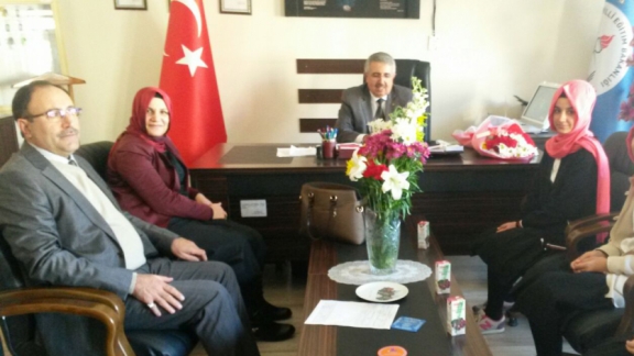Abdulhamithan Kız Anadolu İmam Hatip Lisesi idareci ve öğrencilerinden Ziyaret