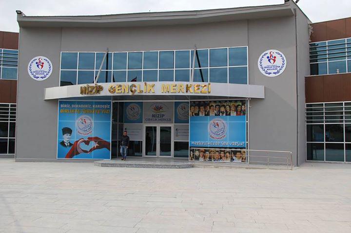 GENÇLİK MERKEZİ faaliyete geçti