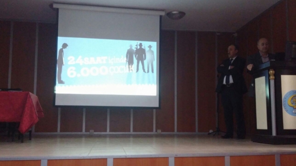 "Her sinifin bir yetim kardeşi var" Projesi bilgilendirme toplantisi yapildi.