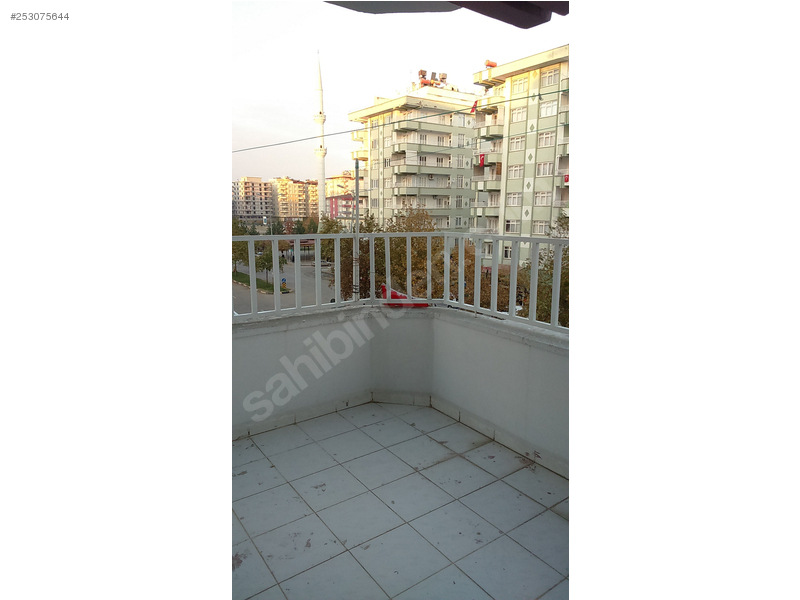MURAT EMLAK&İNŞAAT 3+1 Ana Cadde üzeri Daire