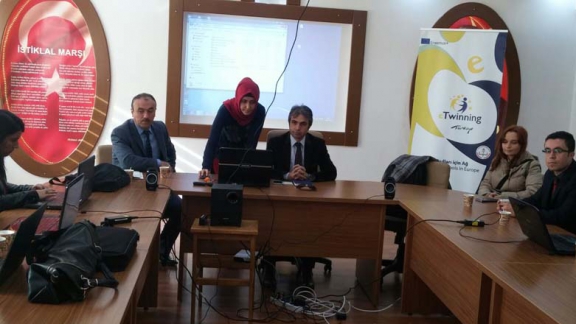 E-Twinnig Bilgilendirme Toplantısı Yapıldı.