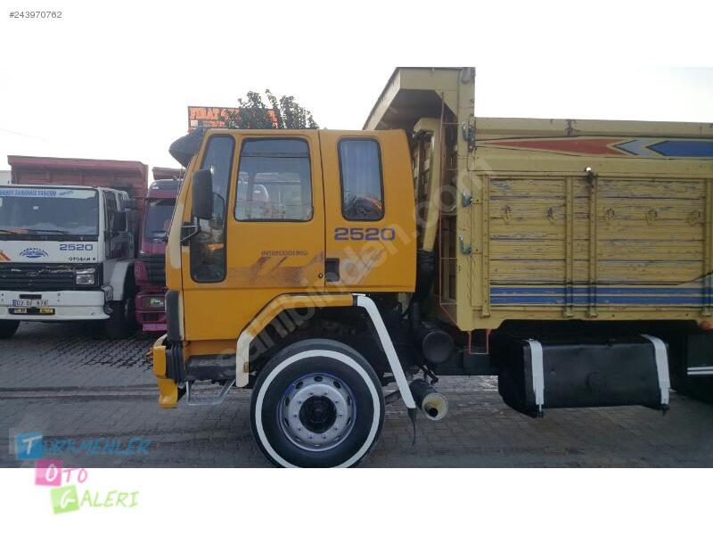 Türkmenler oto galeriden 1987 model turbo