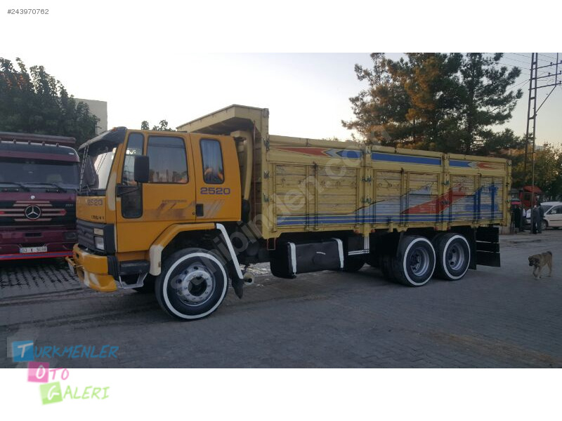 Türkmenler oto galeriden 1987 model turbo