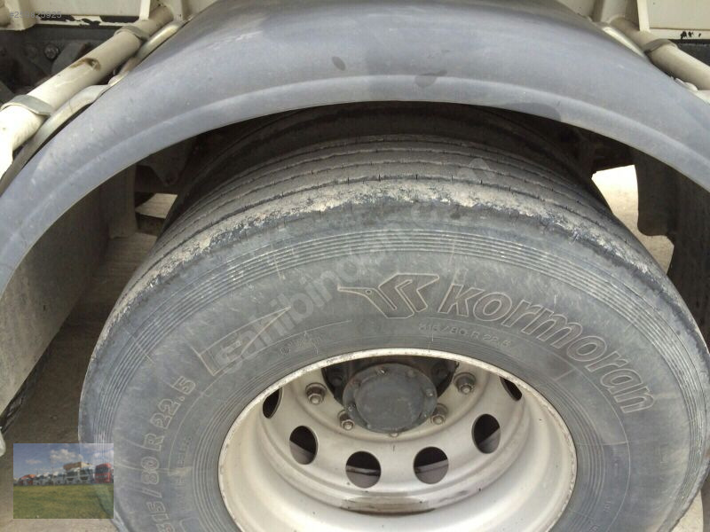 Güneş otomotivden 2003 model mercedes axor 3228 tanker