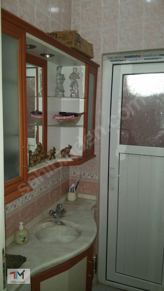Nizip firat mahallesinde satilik müstakil ev 3+1