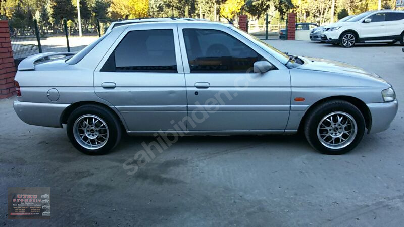 Sahibinden satilik 96 model ford escort 1.8 clx orjinal full evr