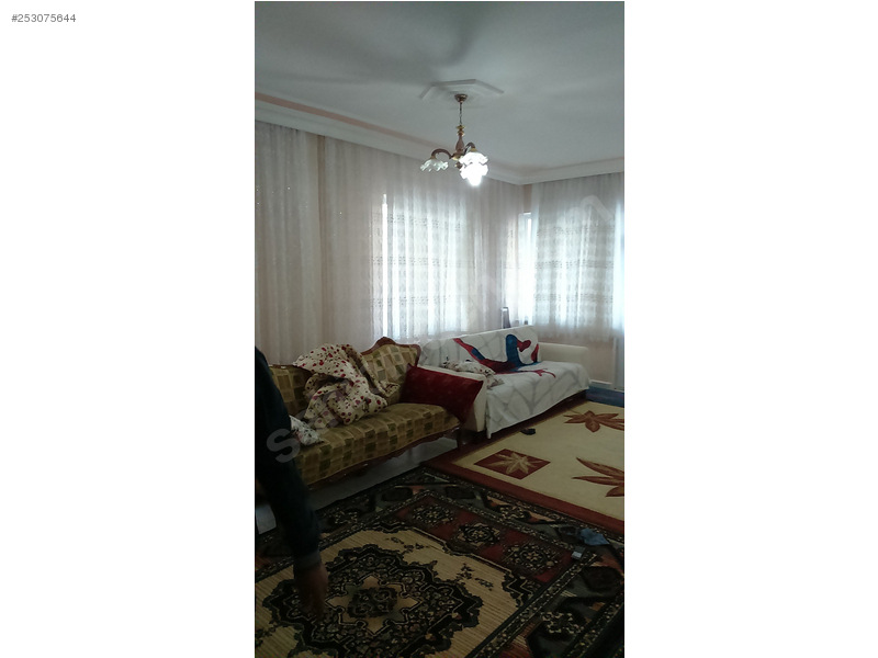 MURAT EMLAK&İNŞAAT 3+1 35'lik Cadde üzeri Daire