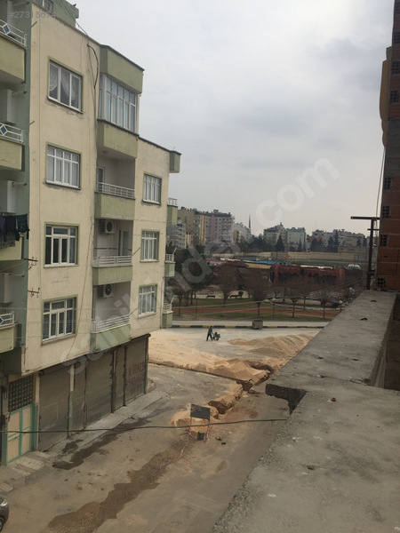 Osmanli parkin konumunda alti iş yeri doğalgazli müstakil ev