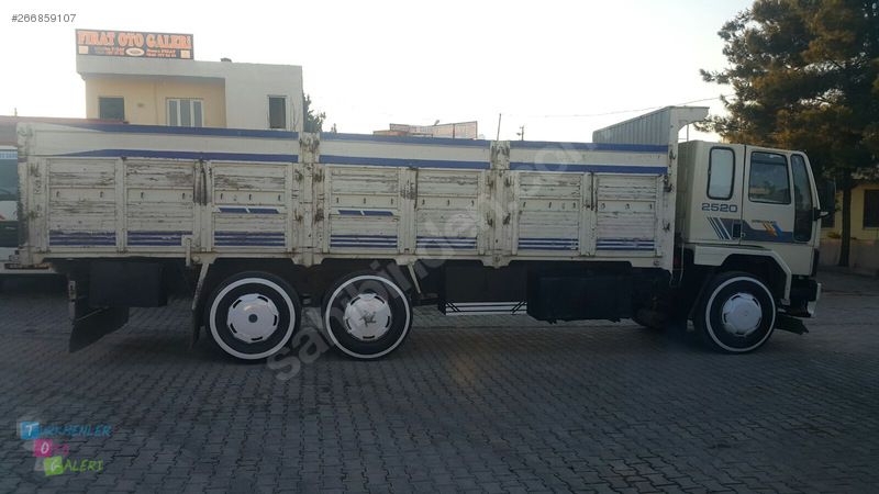 Türkmenler oto galeriden 1996 cargo