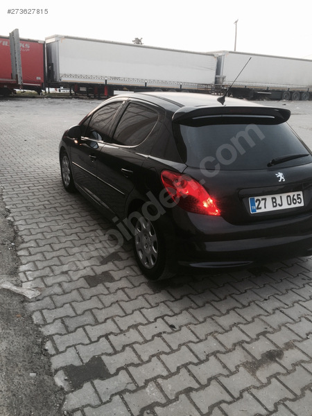 Sahibinden 2009 model Peugeot 207