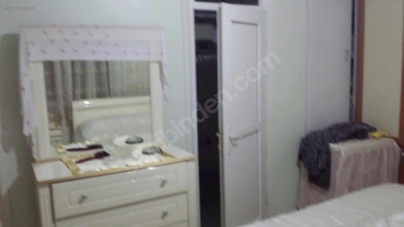 Esekent te acil satilik dogazli asansörlü 5.kat