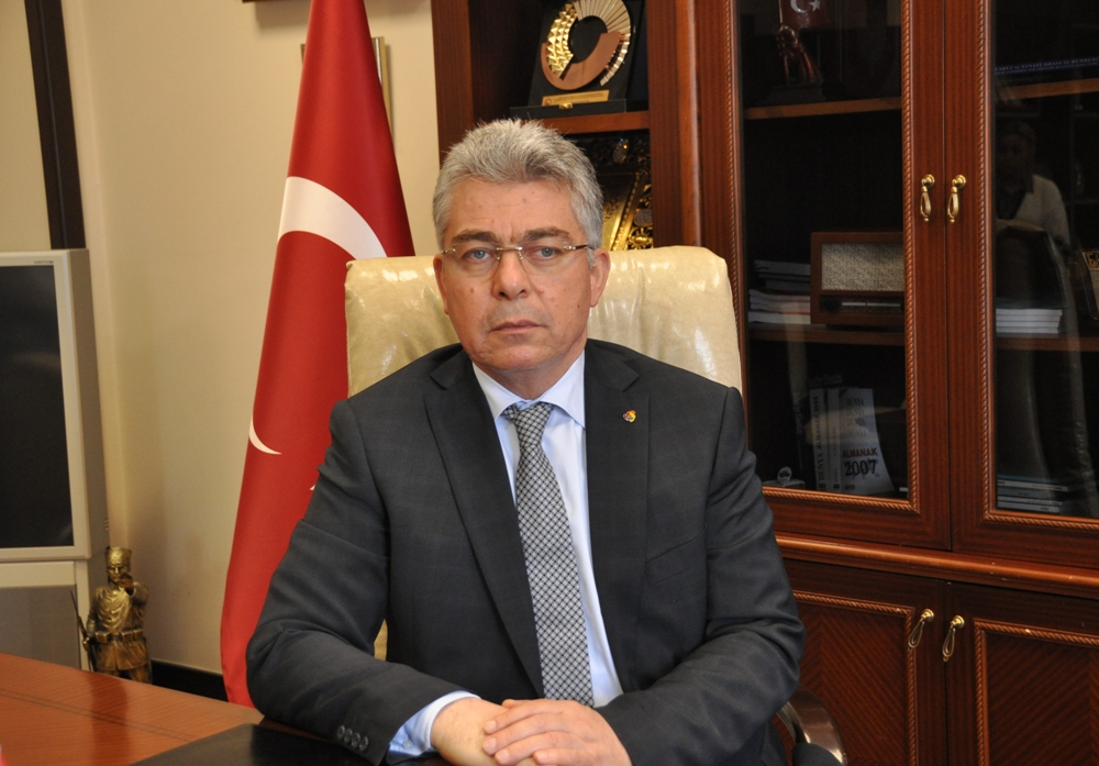 Özyurt Ülkemizin Kardeşliğini Bozmaya Hiç Kimsenin Gücü Yetmeyecek? Özyurt Ülkemizin Kardeşliğini Bozmaya Hiç Kimsenin Gücü Yetmeyecek?