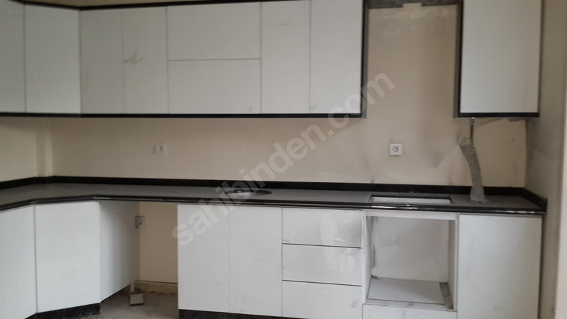 Uygar emlaktan 3+1 firsat daire