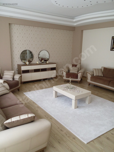 Köşe başi, geniş, ferah ve lüks bir daire