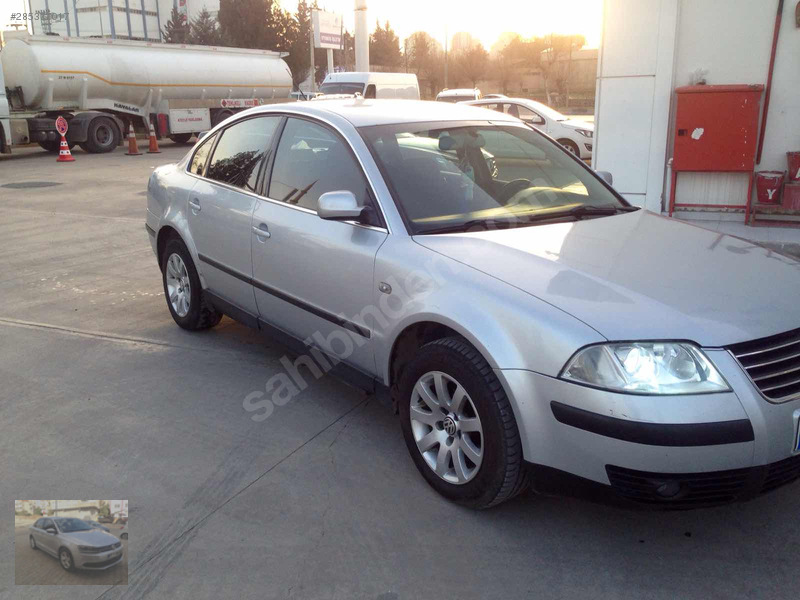 Ilk sahibinden boyasiz hatasiz 1.9 tdi çift kirmizi 130 luk..
