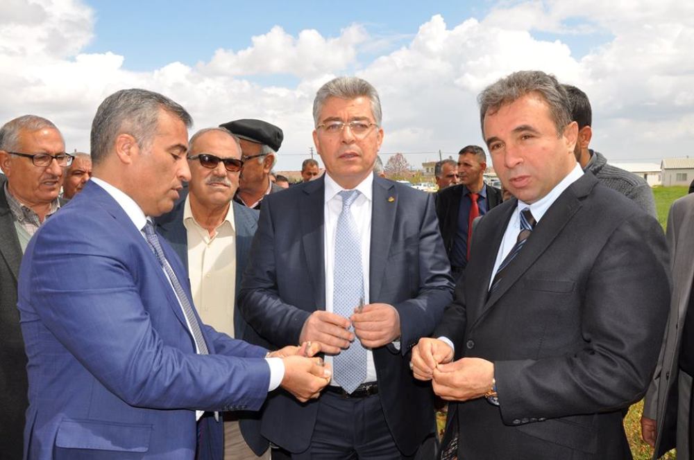 Çiftçilere Dal Güvesi İle Mücadele Anlatıldı
