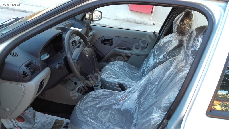 sahibinden 1,4 hatasız kilimali tutulan modeli motor yüzde 90,