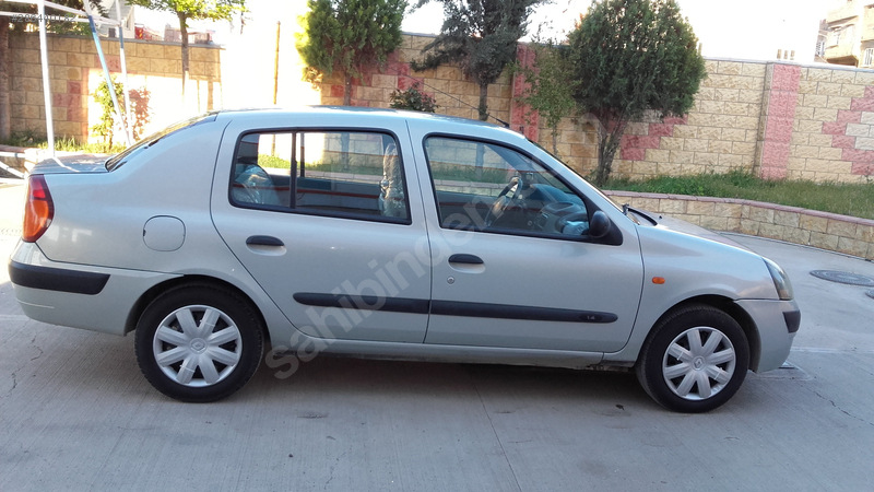 sahibinden 1,4 hatasız kilimali tutulan modeli motor yüzde 90,