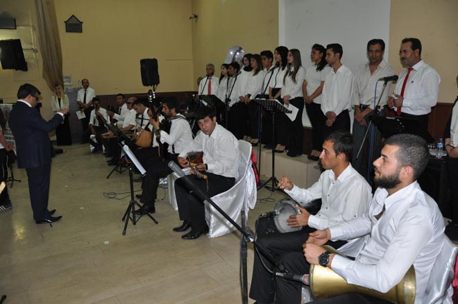 Nizip te musiki cemiyetin de konser
