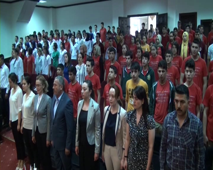 ünsal ören öğrencileri ?hemşireler haftasi?ni kutladi