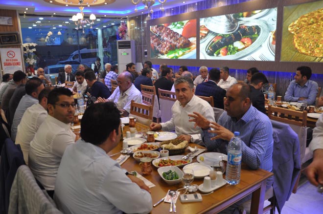 Mali müşavirler yemekte buluştu