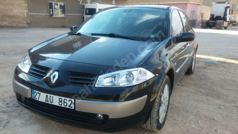 2004 model megan 1.6
