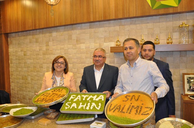 Hacibaba közde künefe 3 üncü şubesiyle gaziantep te hizmete girdi