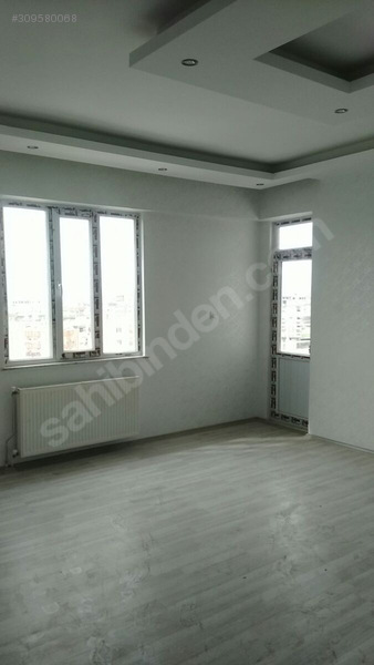 Bulvar üzeri 4+1 daire