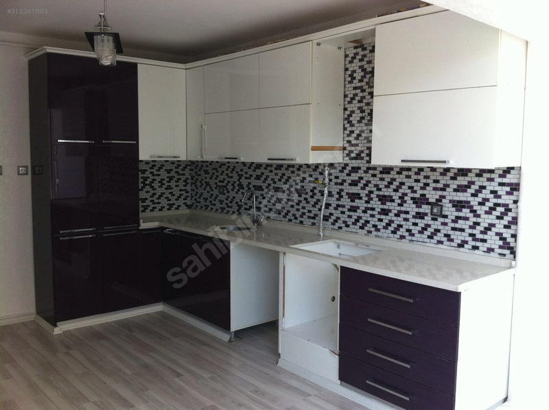 3+1 müstakil alti garaj lüx yapim ev