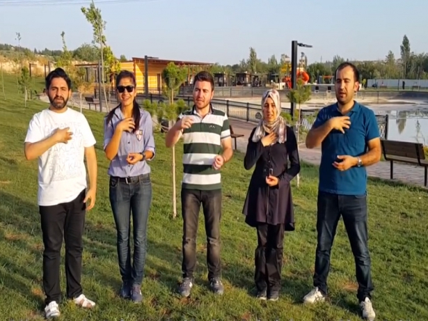 Nizip gasmek ten işitme engelliler için ?hayat bayram olsa? Klibi