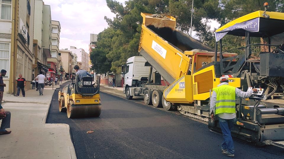 Ptt caddesi yenilendi
