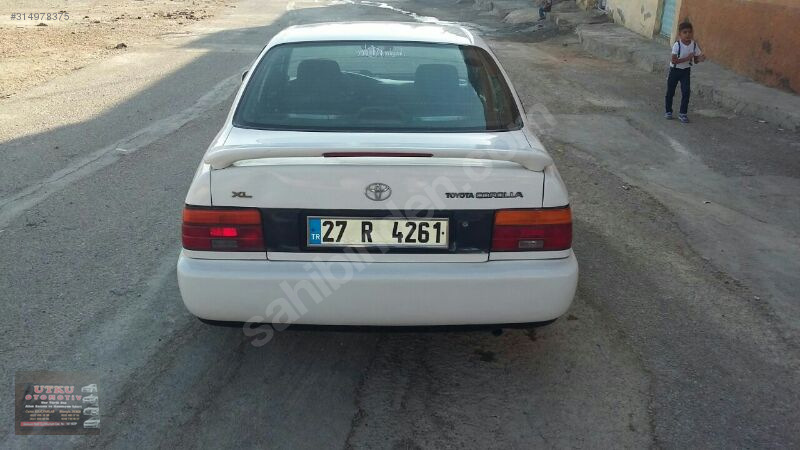 Utku otomotiv den satilik 98 toyota 1.3 evraklar full lpgisli