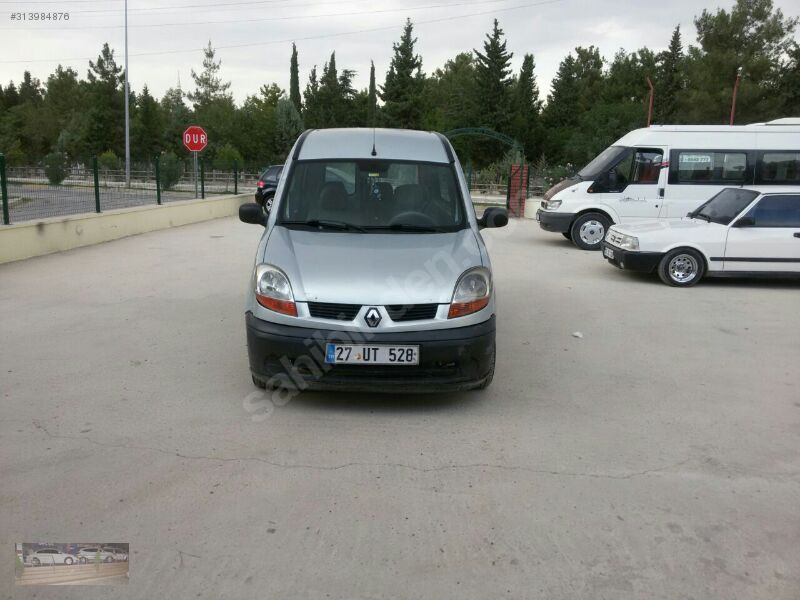 Eylül Otomotivden 2003 hatasiZ boyasiZ kango