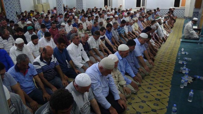 Teravihin Son Namazı Kılındı