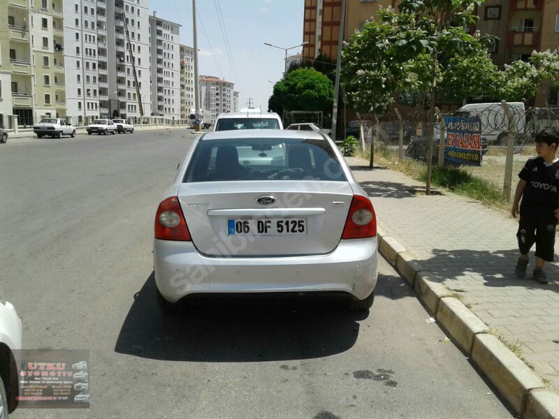 Sahibinden satilik 2011model ford focus 1.6 tdci collection orj