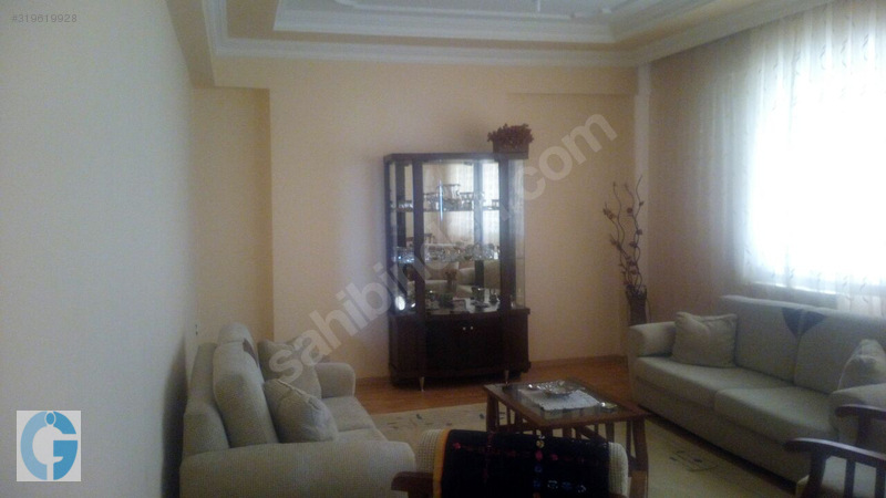 Öz ÇİLOĞLU GAYRİMENKUL'DEN Ana Cadde Üzerinde 3+1 180 M'2 Daire.