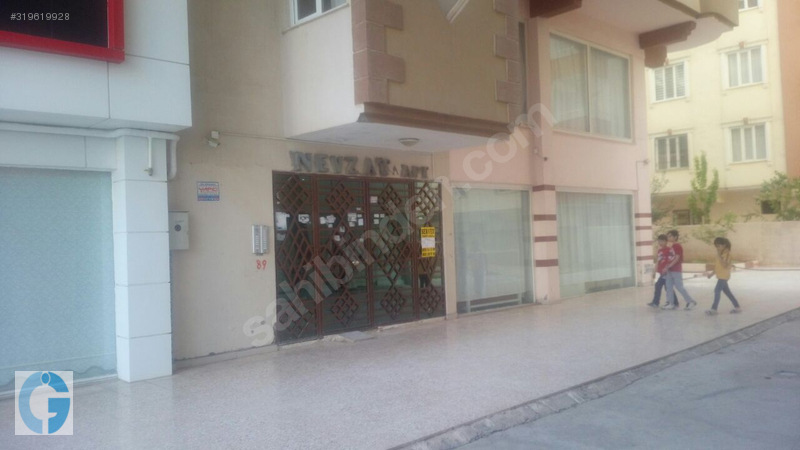Öz ÇİLOĞLU GAYRİMENKUL'DEN Ana Cadde Üzerinde 3+1 180 M'2 Daire.