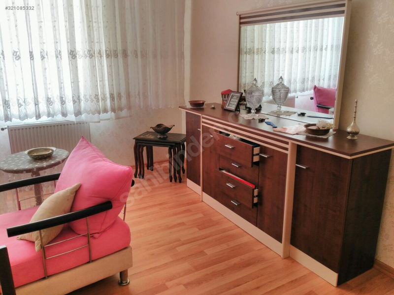Sahibinden 700 lira'ya 3+1 kiralik daire