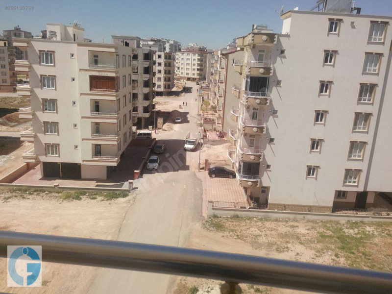 ÖZ ÇİLOĞLU GAYRİMENKUL'DEN Altınbaş Lisesi Civarında 3+1 Daire
