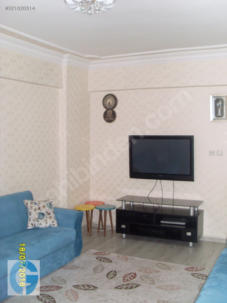 Öz ÇİLOĞLU GAYRİMENKUL' DEN Ara Kat 180 M'2 3+1 Bakımlı Daire...