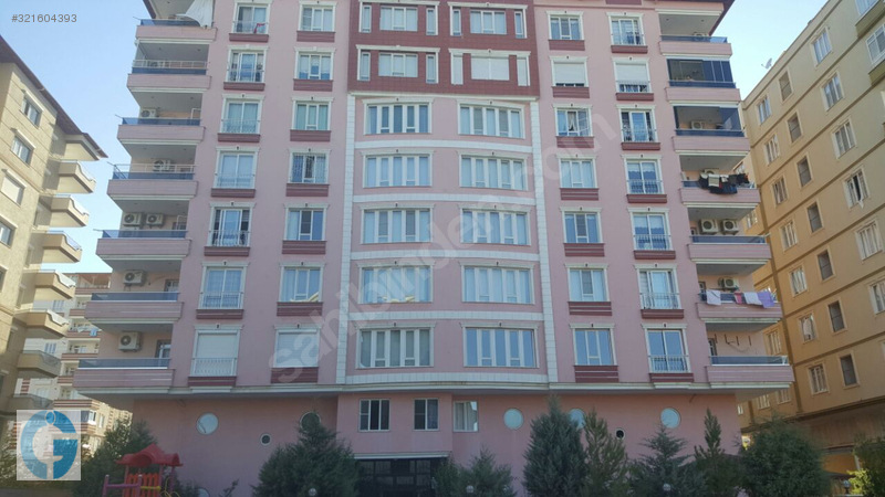 Öz ÇİLOĞLU GAYRİMENKUL'DEN Cadde Üzeri 195 M'2 3+1 Daire...