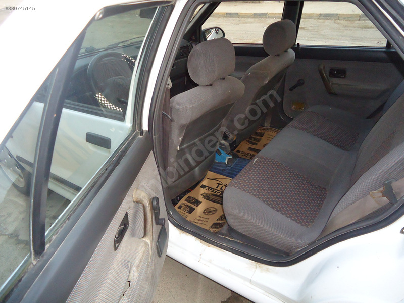 Renault 19 görmeden geçme!!!!!!