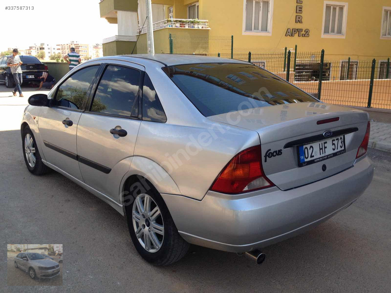 Sahibinden hatasiz 2001 model 1.6 lpgli ford focus..